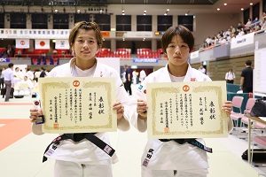 左から井田選手、武田選手