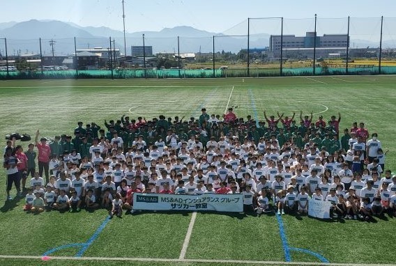 参加者約300名が集まりました！